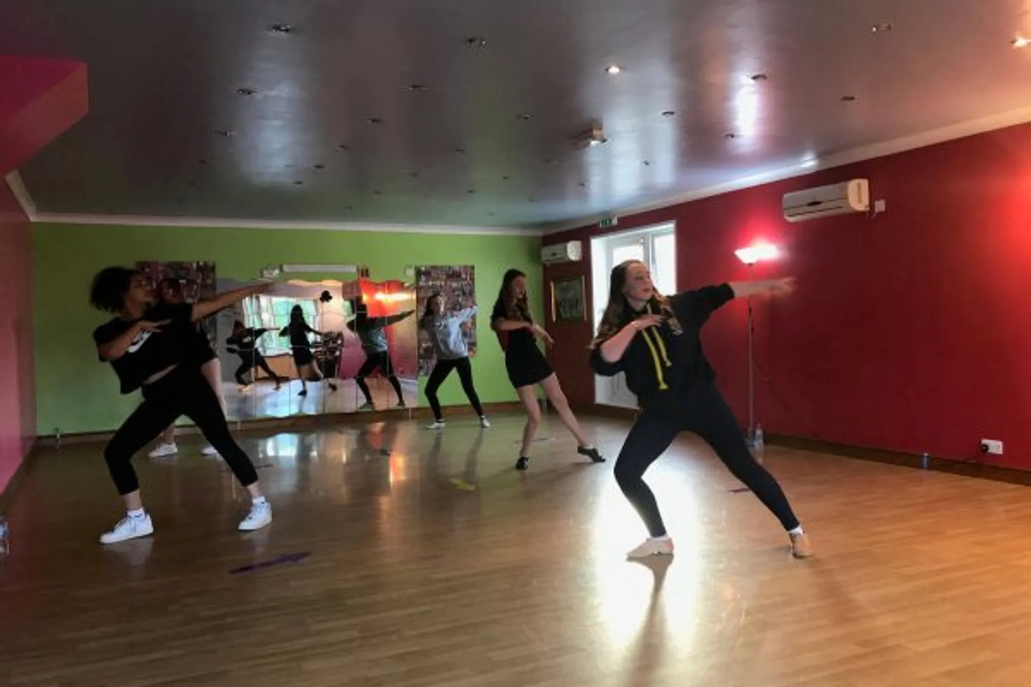 DISCOVER THE MUSIC & DANCE JOURNEY