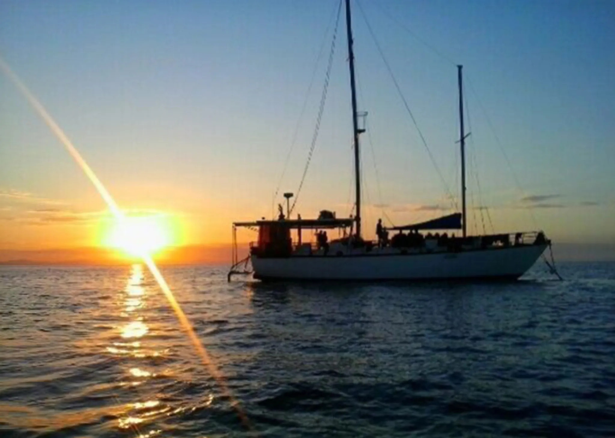 S.V. Rum Runner Coral Sea Diving Expeditions