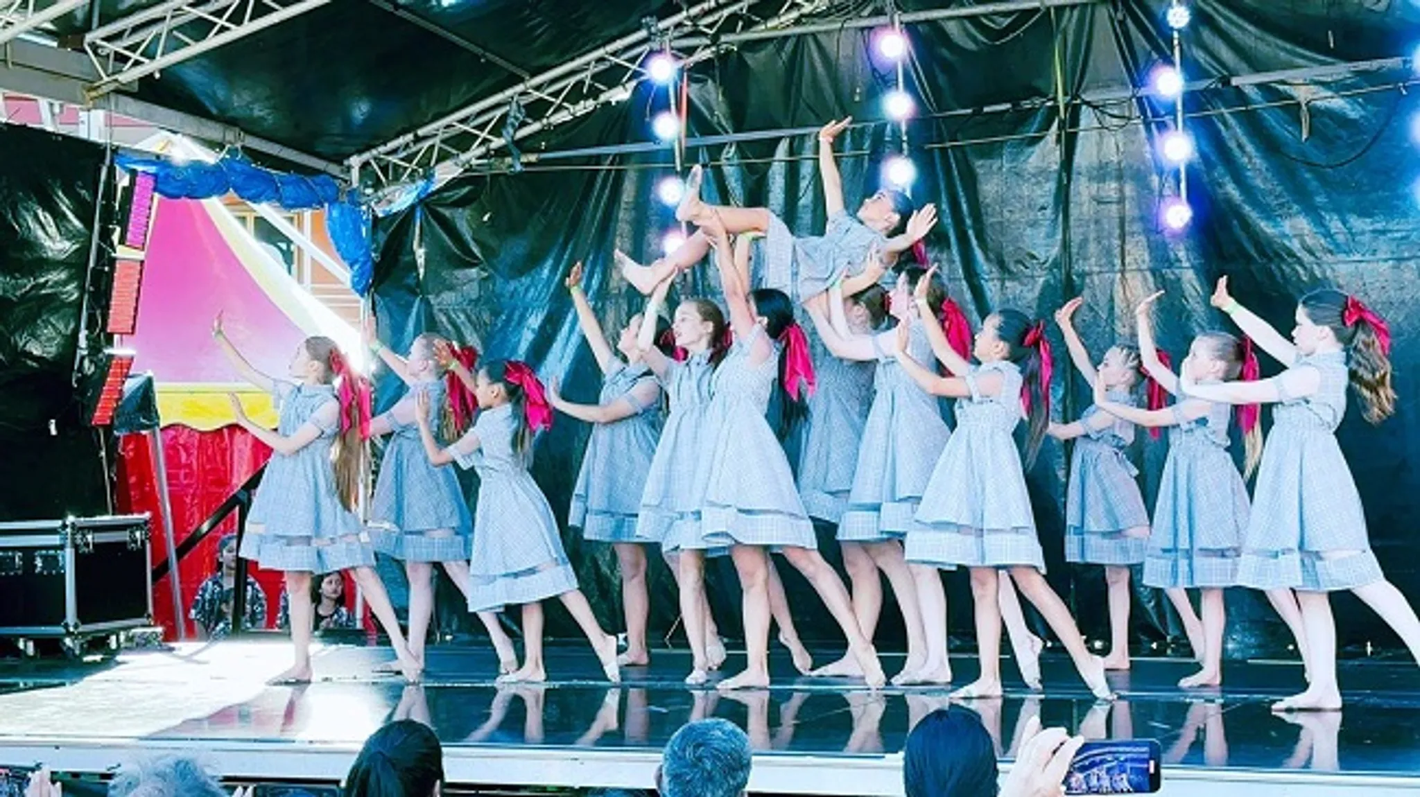 L.I.K.E. Dance Performance Course