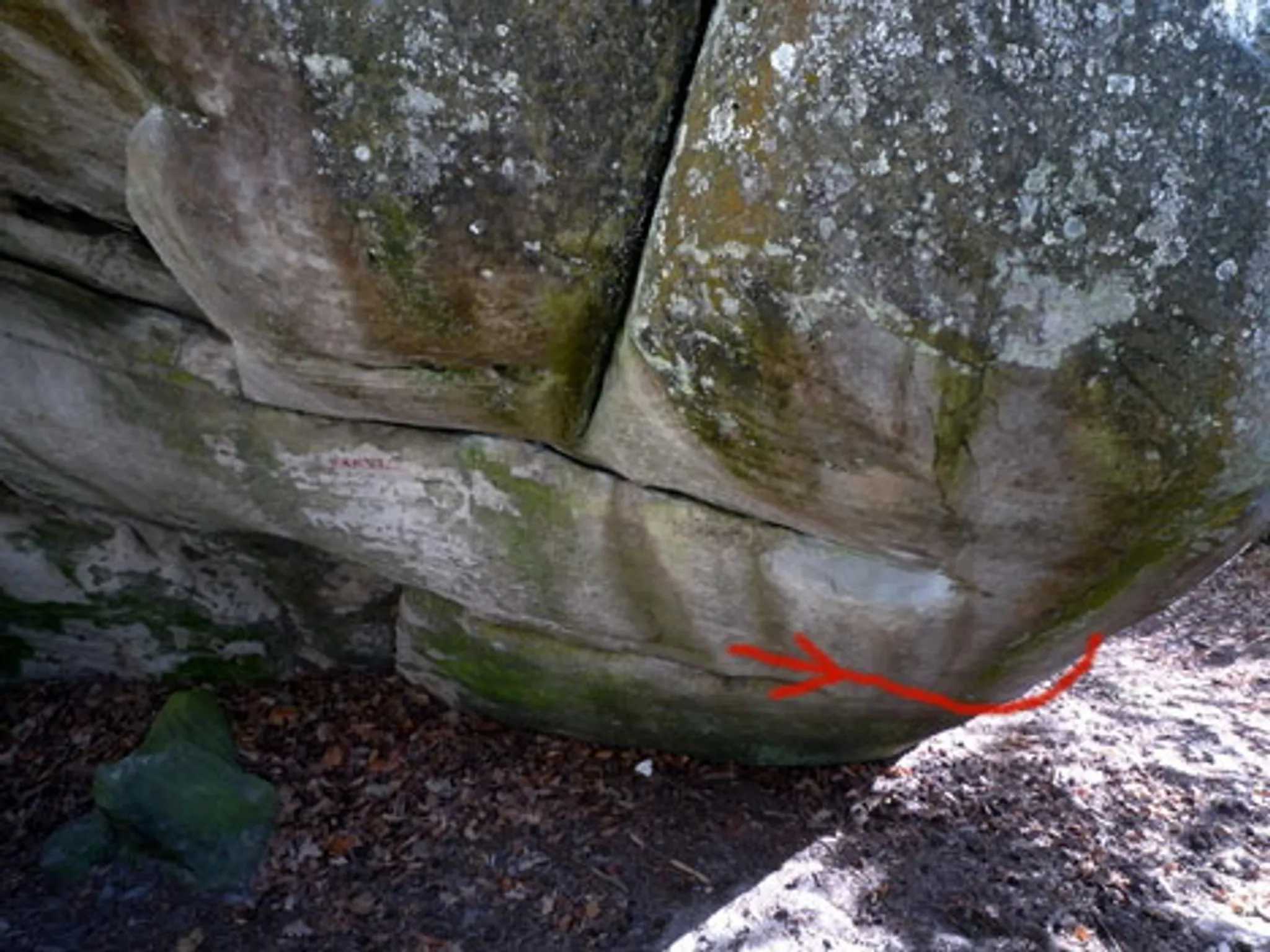 Trois-Pignons NW : Justice de Chambergeot