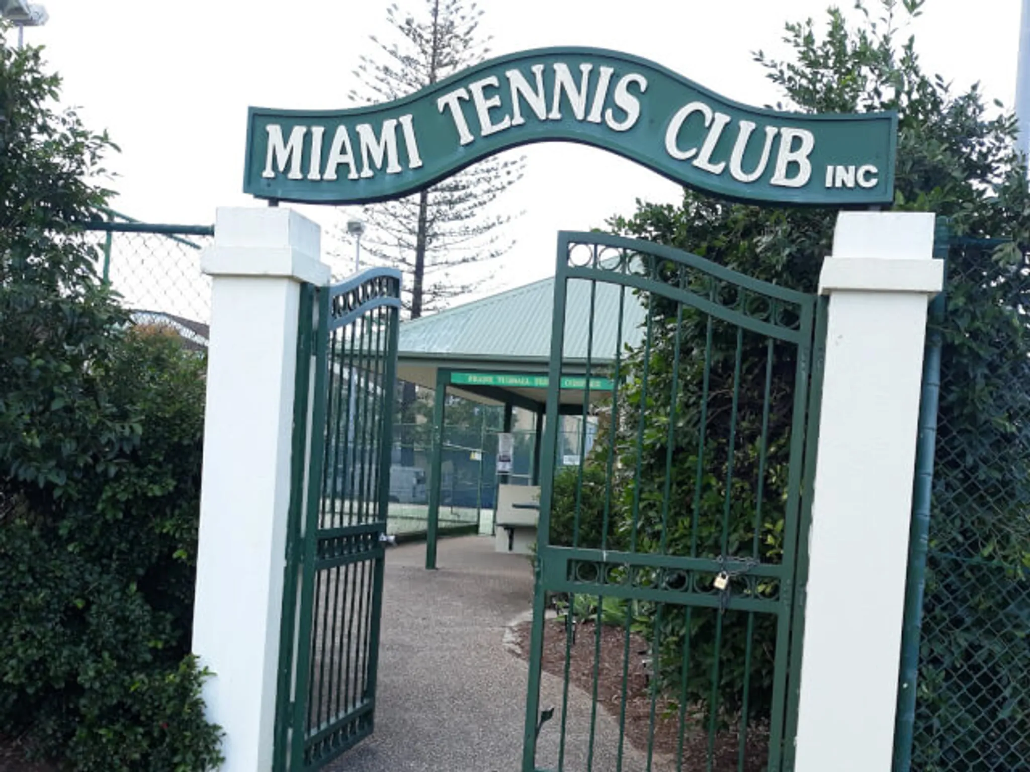 Miami Tennis Club Highway Complex