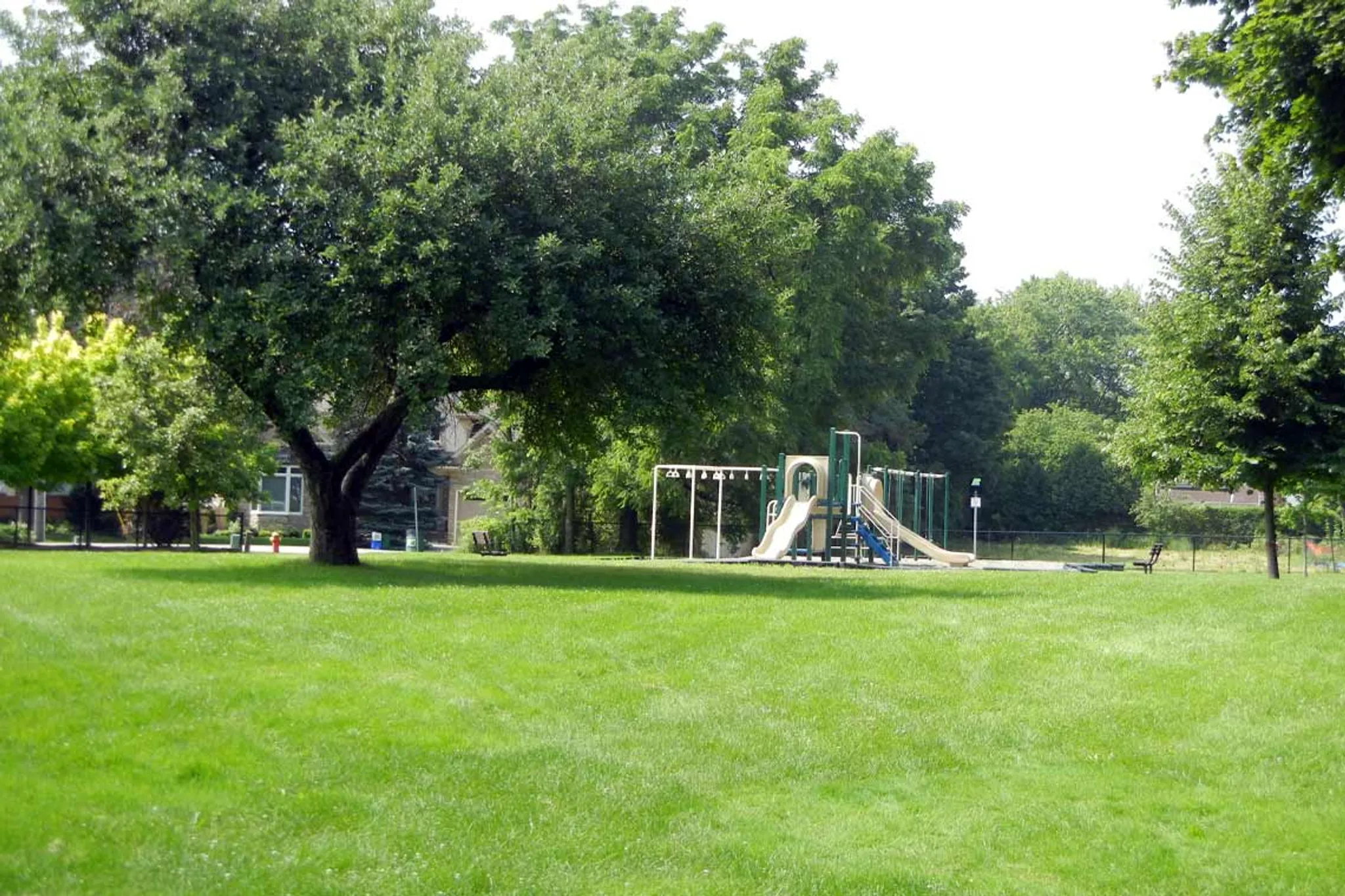Coronation Park-volleyball court