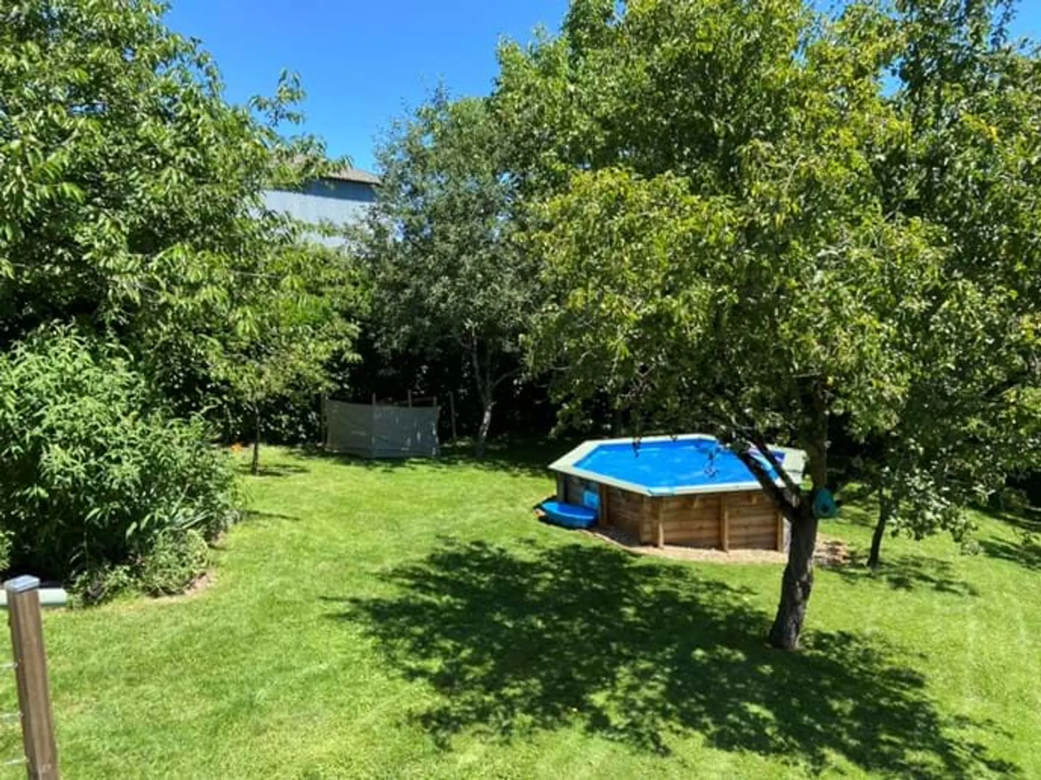 Maison La Roche Gite, Chambre d’hôtes and Yoga Retreat