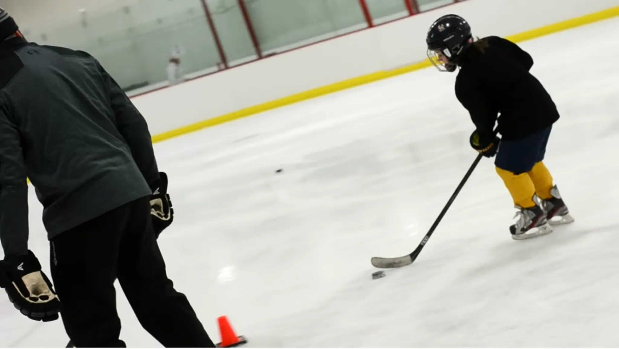 Paramount Ice Hockey Programs and Skating Activities