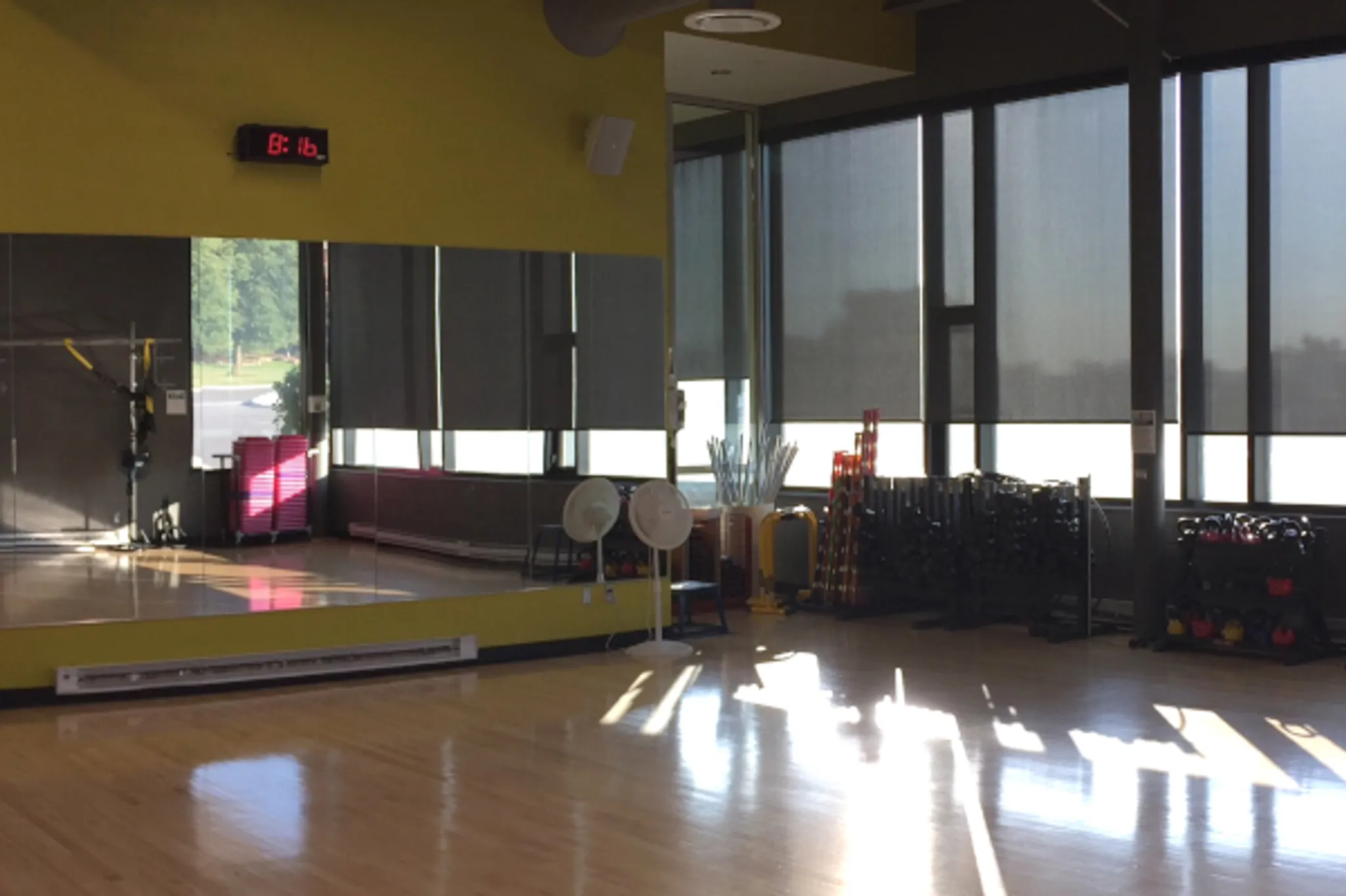 Aurora Farmers' Market & Artisan Fair