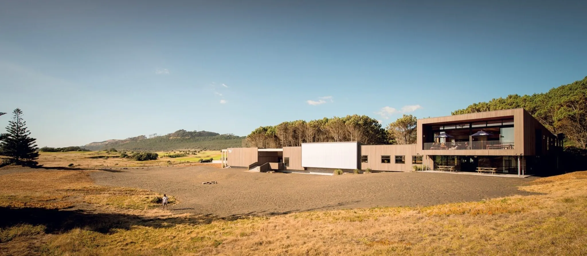 The Surf Club at Muriwai