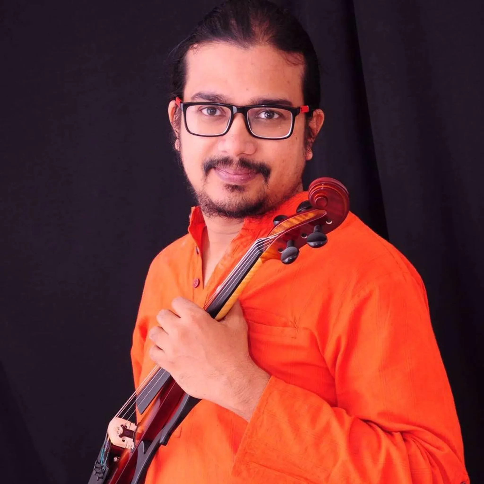 KRISHNA KALALAYA - A school for Dance and Music