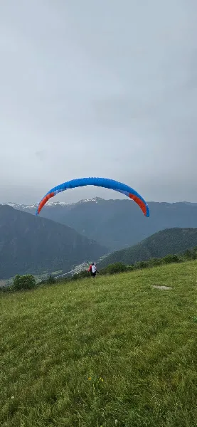Paramania Flying School