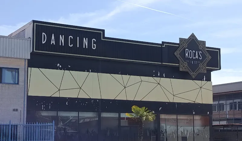 Dancing Roca's