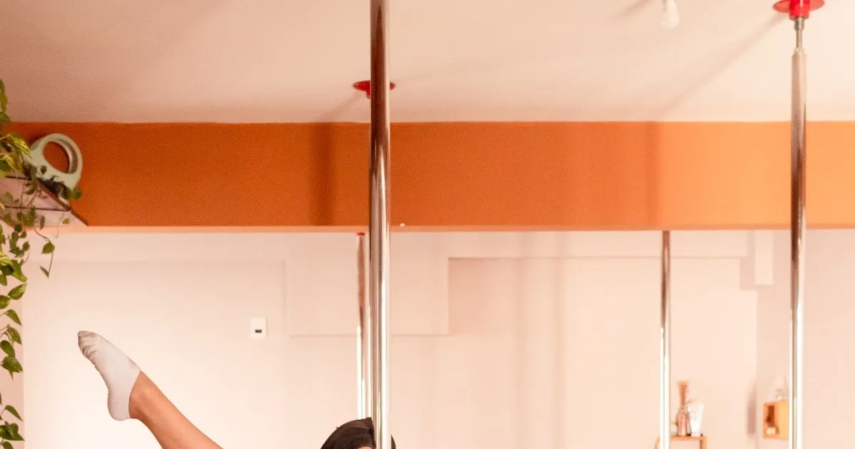 Ateliê Carolinarte Pole Dance
