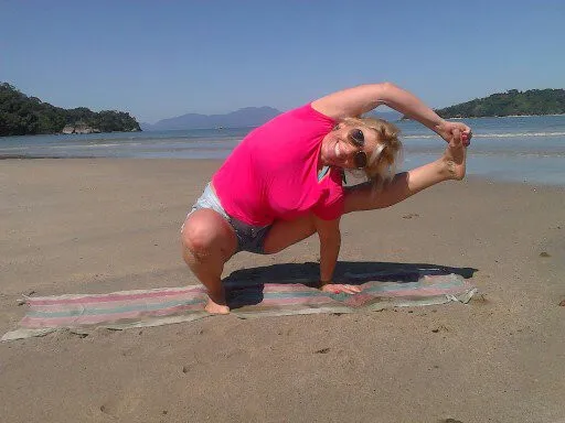 mais yoga namaste