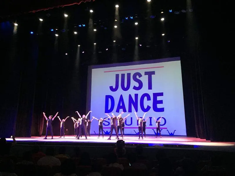 Just Dance Studio