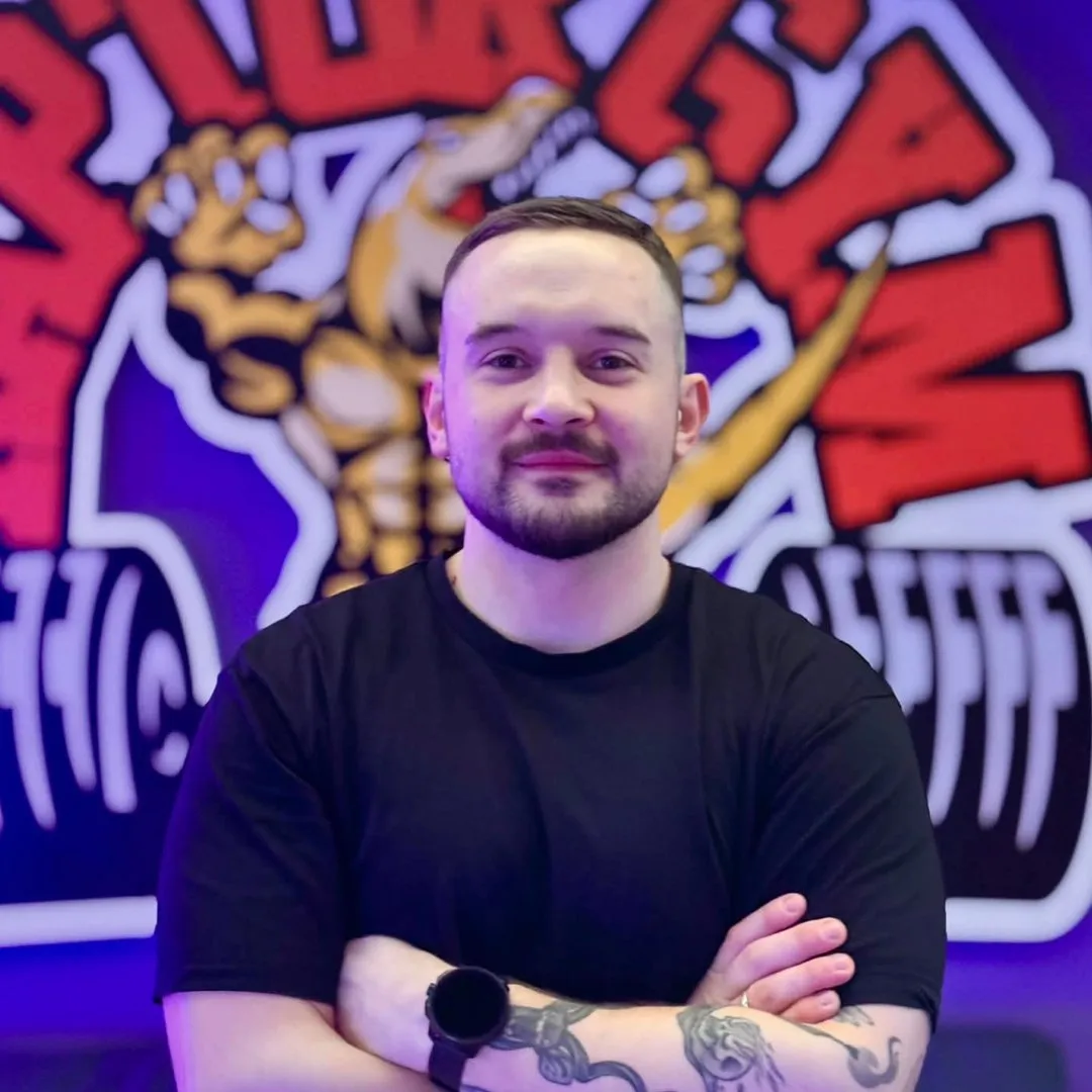 Wojciech Brzezicki - Trener Personalny i Medyczny
