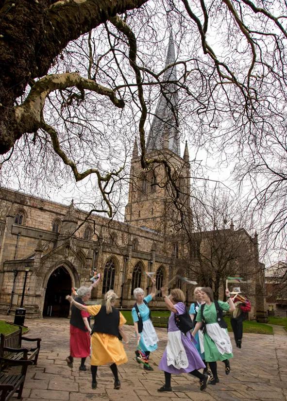CHESTERFIELD GARLAND DANCERS