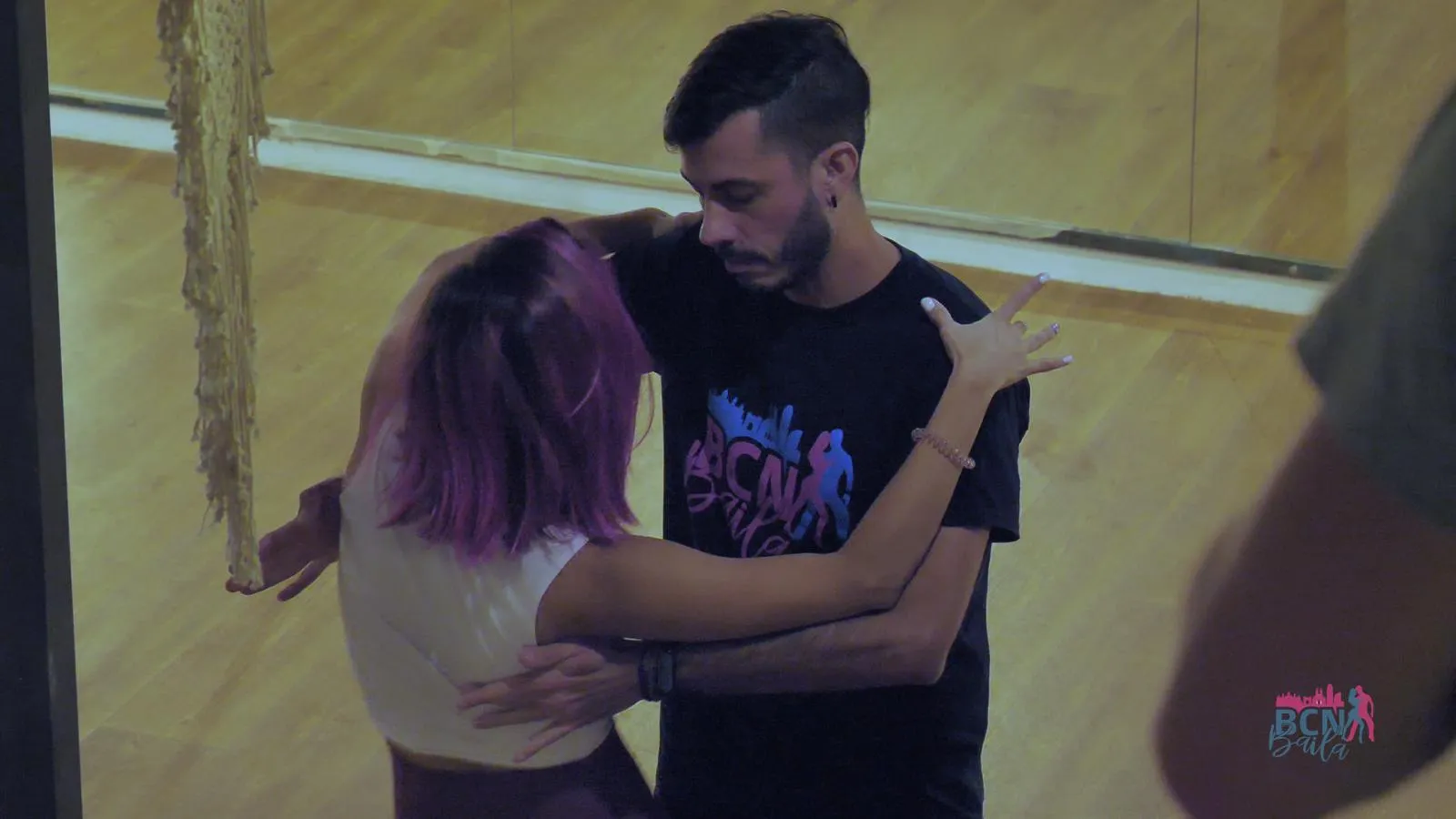 Bcn Baila - Salsa classes - Bachata and more!