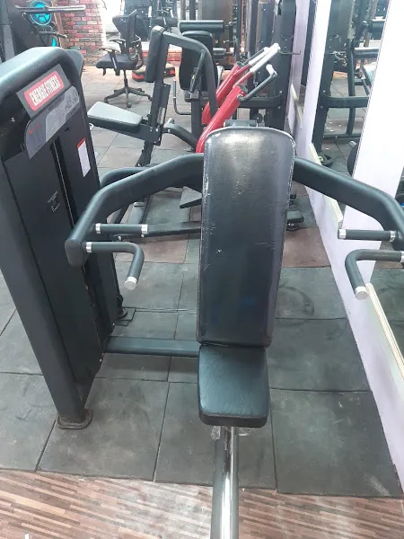 RIYANSH FITNESS CLUB ( The Power House)