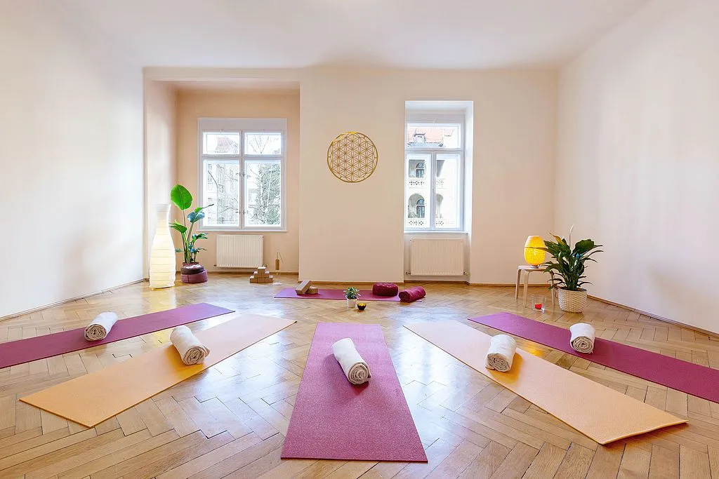 yoga.raum - Alexandra Peischer