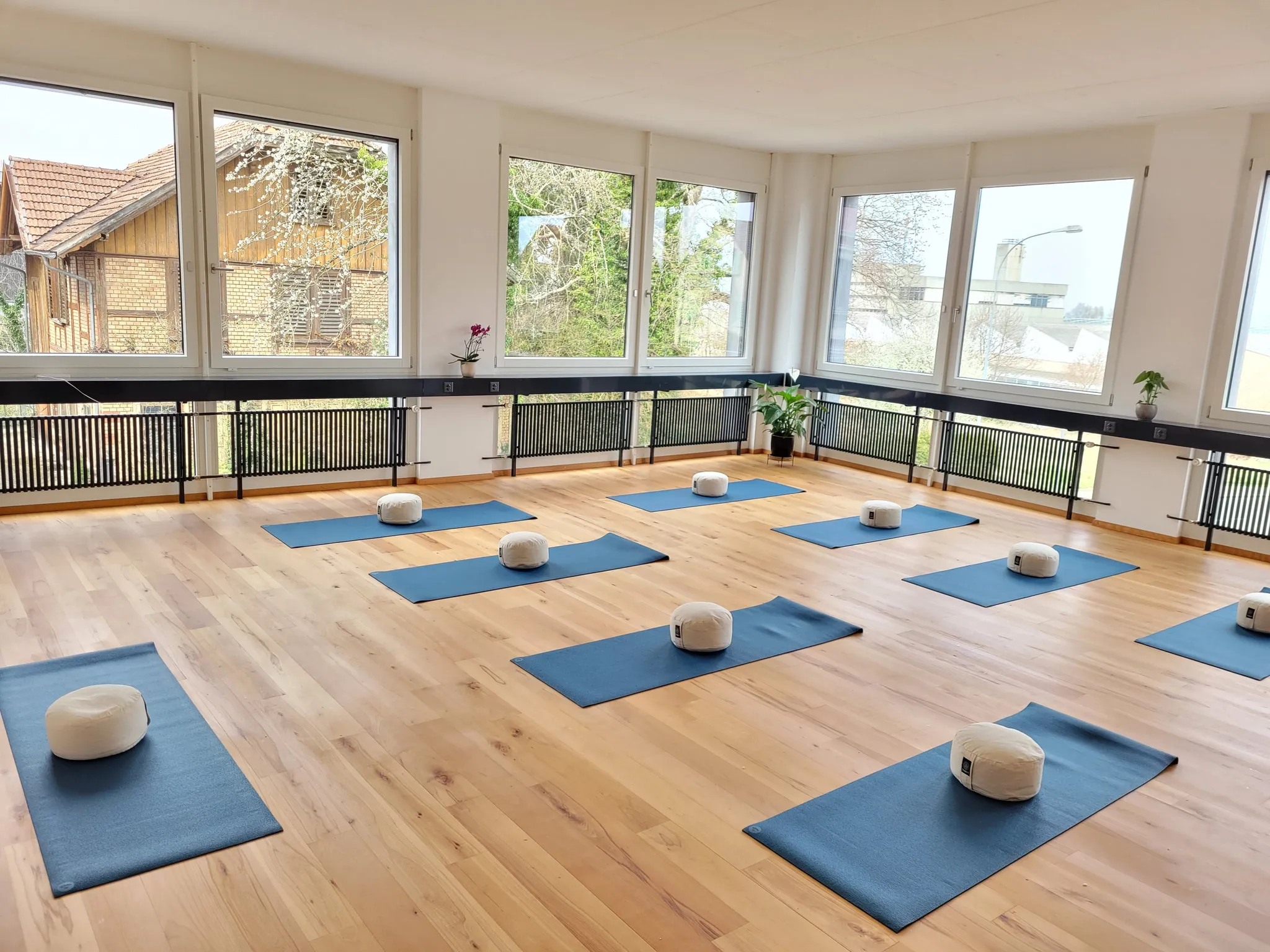 Studio Here & Now, Yoga & Movement, Arbon