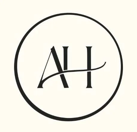 Aja House · Studio de Pilates Reformer, Yoga, Barre et Cardio