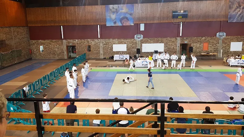 Gymnase René Rousseau
