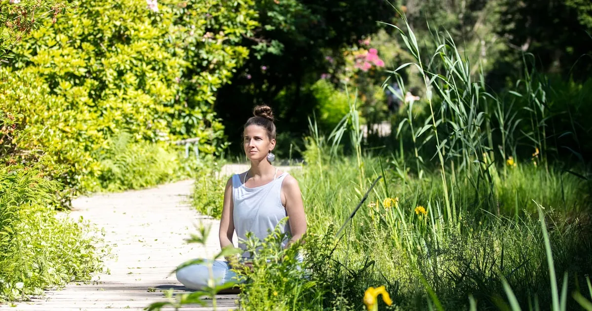 Jala-Yoga und Pilates