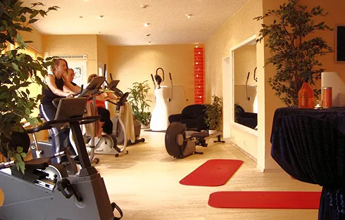easyform Frauen Fitness Studio