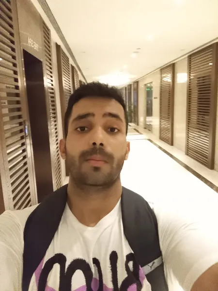 Anuj Solanki Fitness Trainer