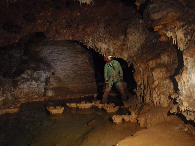 Club de espeleología Geoda