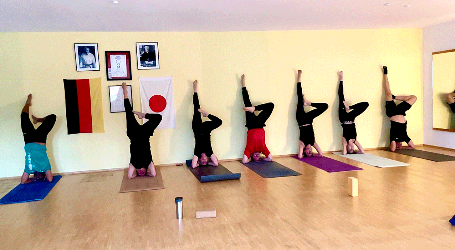 Yoga Everywhere 4U