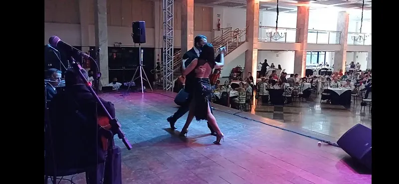 tango DyR