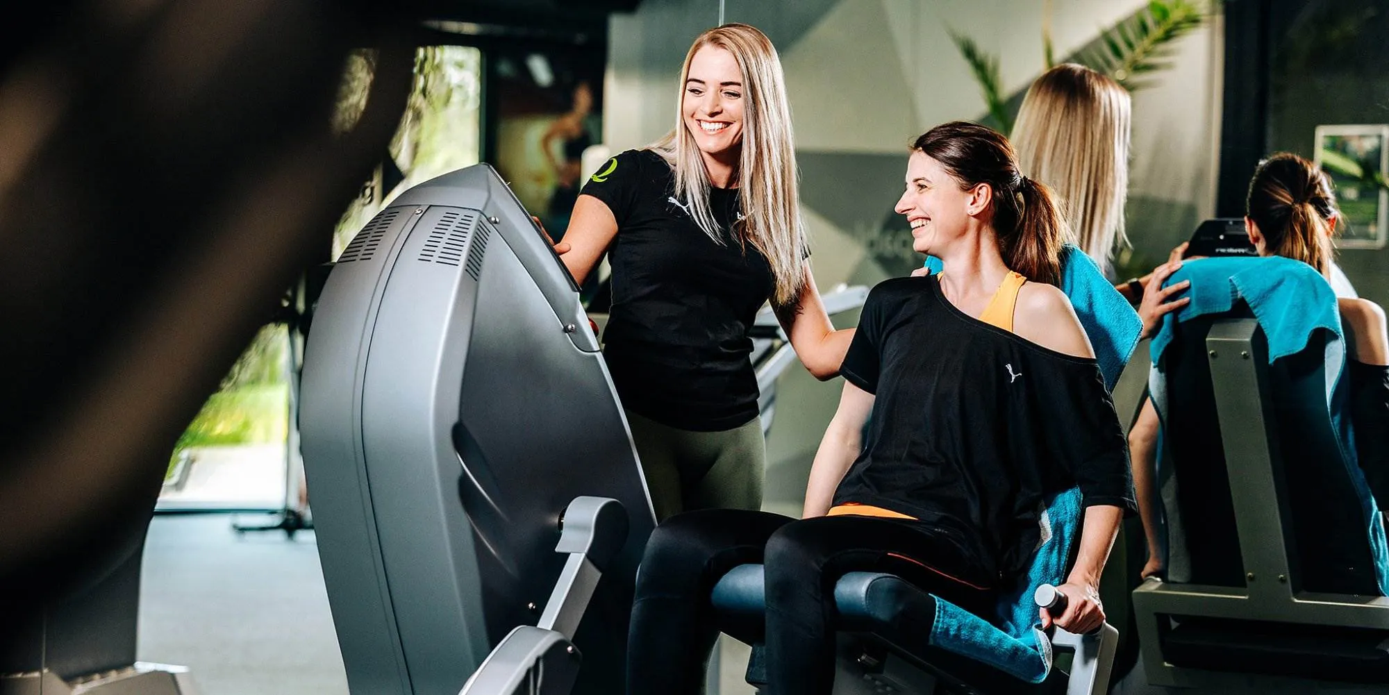 Q-lounge FITNESS