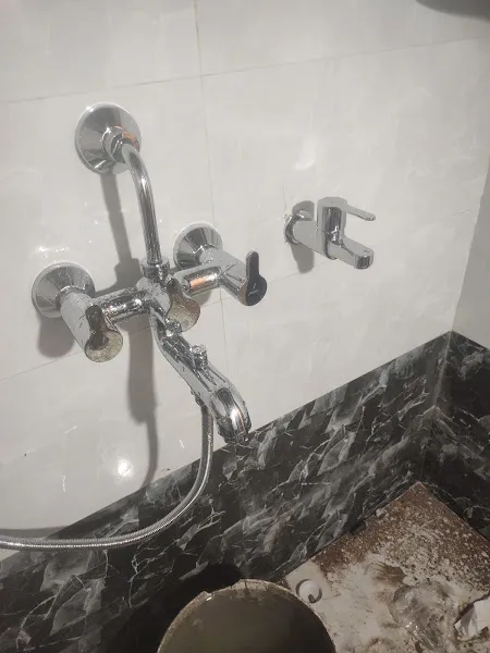 पतीला जमीन पतीला