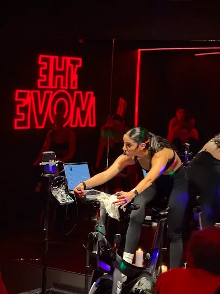 THE MOVE | Indoor cycling studio