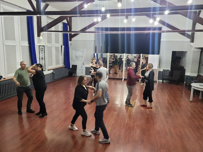 Top Dance