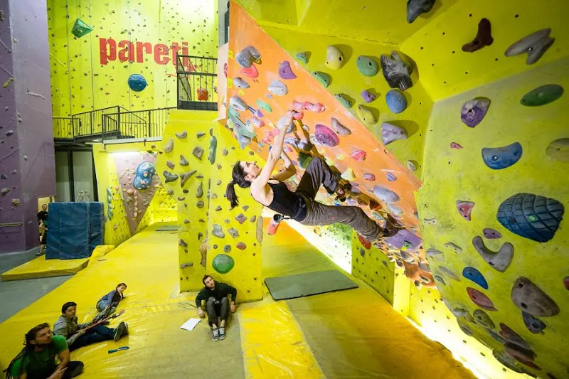 Pareti Sport Center