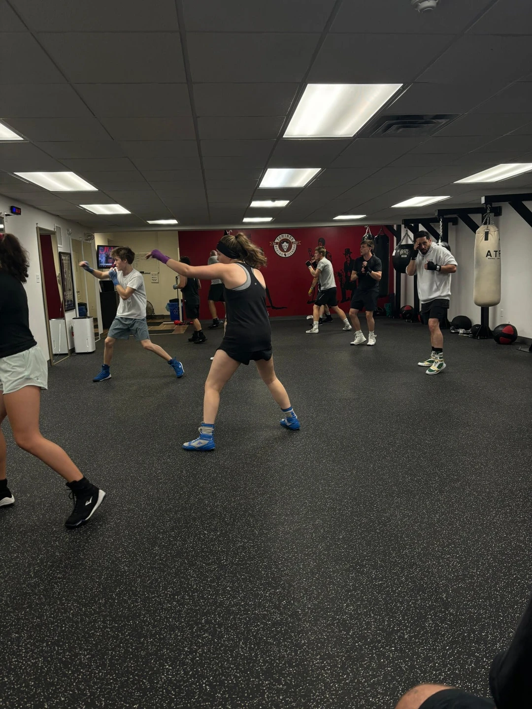 Tomines Boxing