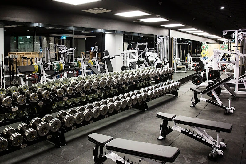 RELENTLESS: Training - Nutrition - Recovery Hobart Gym