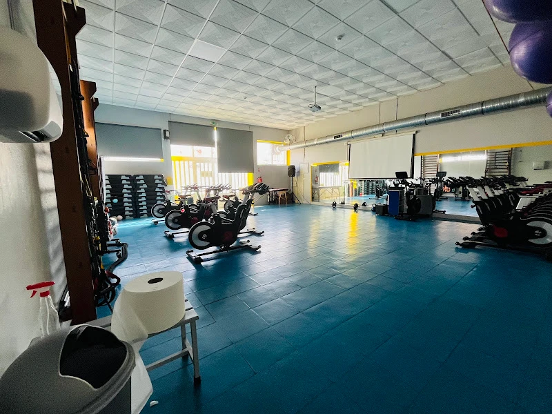 Ginásio Mike's Gym