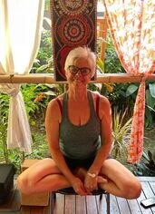 Iyengar Yoga with Wendy