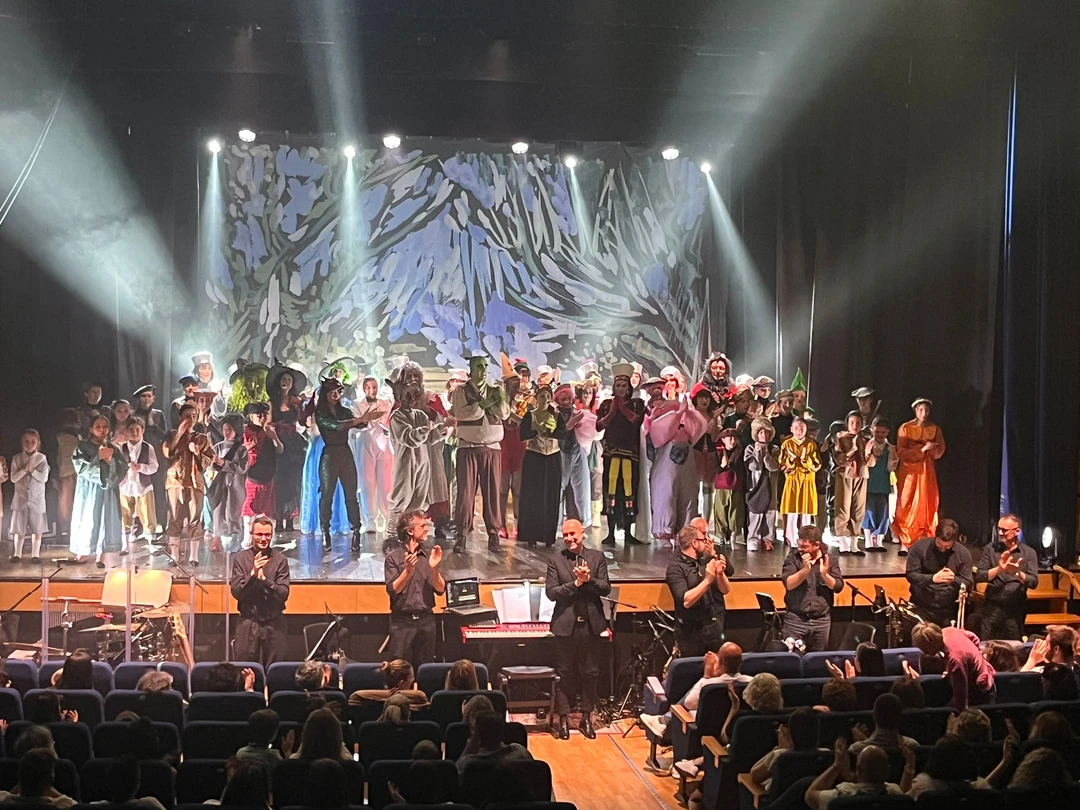 Accademia Musical Showbiz