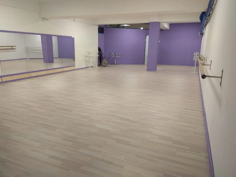 ADELE acadèmia de dansa