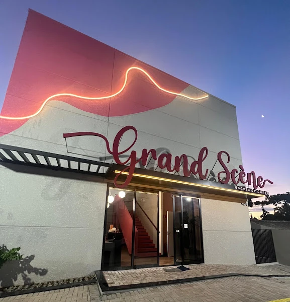 Grand Scėne escola de dança