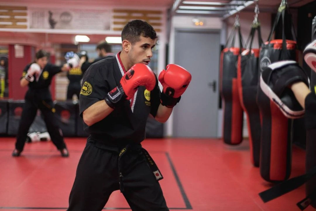Mugendo Bonanova – Defensa Personal y Kickboxing