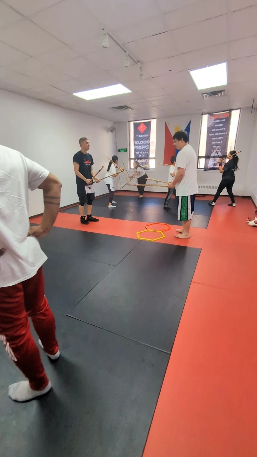 FILIPINO MARTIAL ARTS - KALI ARNIS ESCRIMA