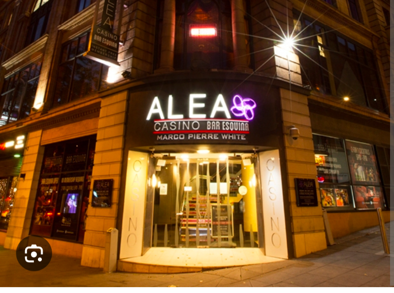 La Clave Salsa Classes in Nottingham