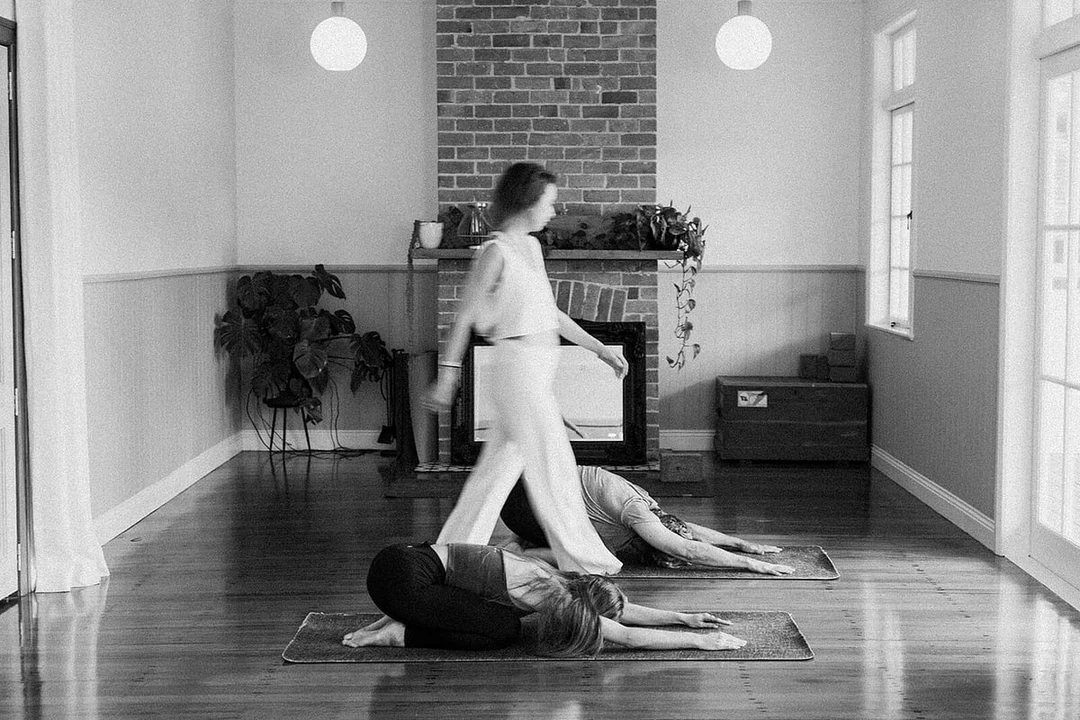Swell yoga