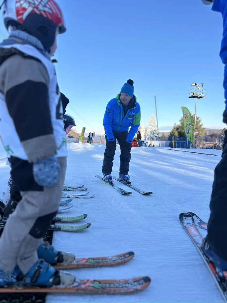 Lyžiarska a snowboardová škola JAKASKI