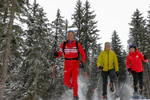 Cours de ski alpin pour débutants avec les ados