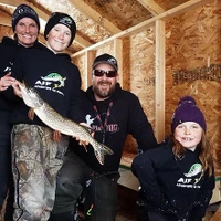 Adventure Ice Fishing
