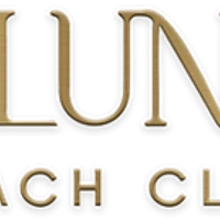 La Luna Beach Club